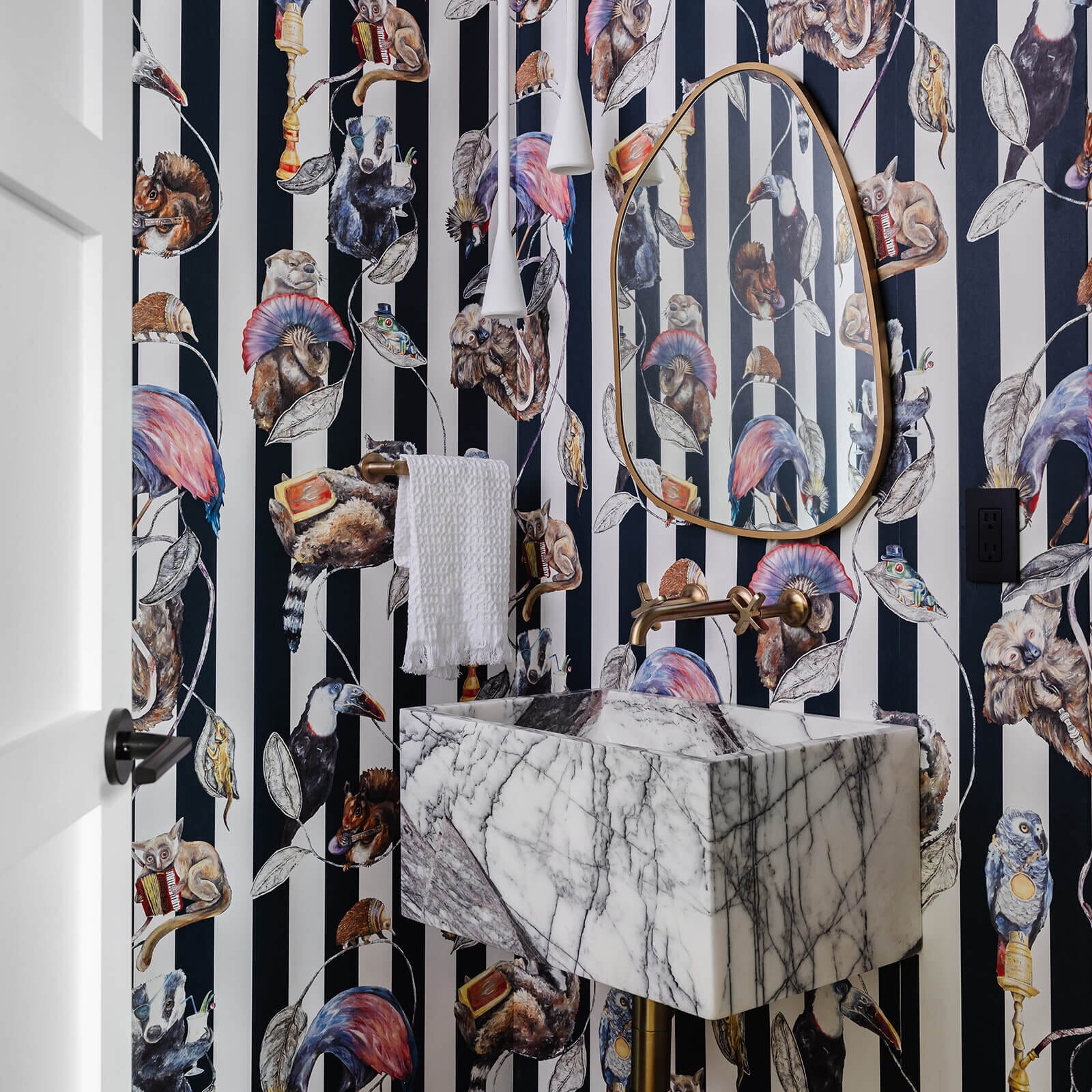 HACKNEY EMPIRE Wallpaper - Midnight Stripe - Image 3